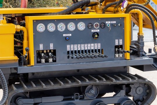 What are the precautions for water well drilling rigs?drilling rig equipment